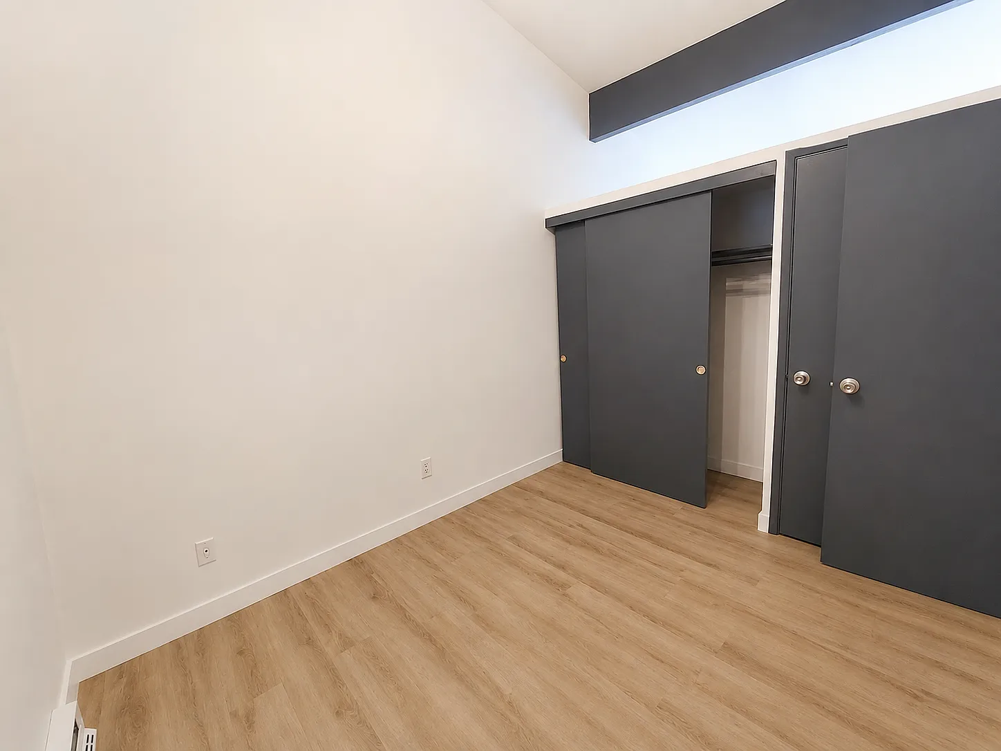 1 bed, 430 sqft, $1,399 — Photo 2