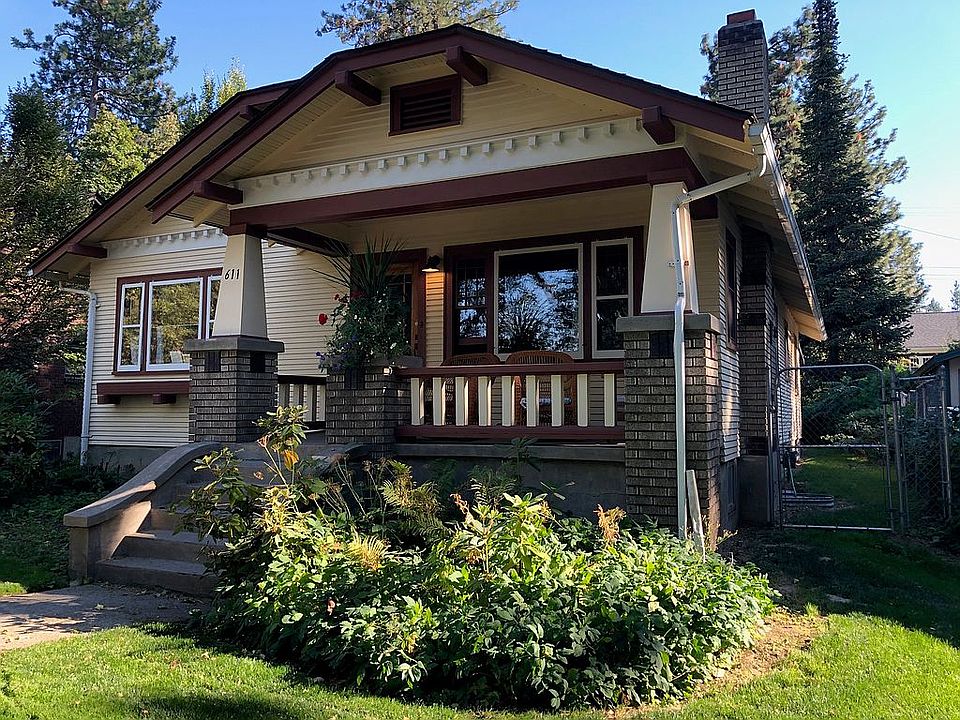 2nd image of 611 W 23rd Ave
