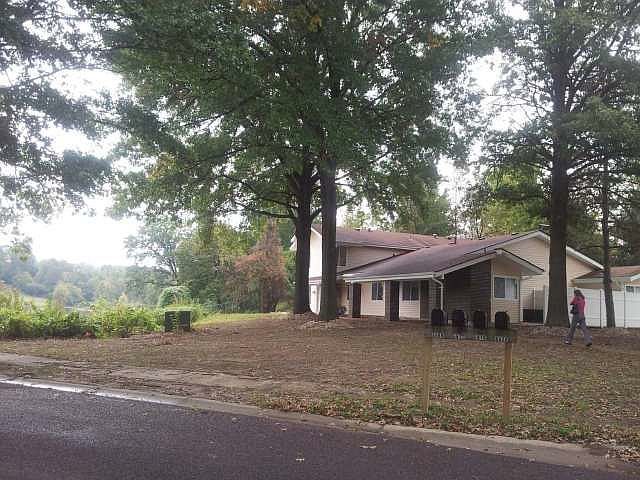 1st image of 6612 Waterways Dr