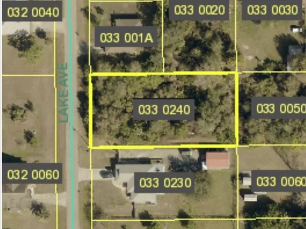 618 Lake Ave, Lehigh Acres, FL 33972
