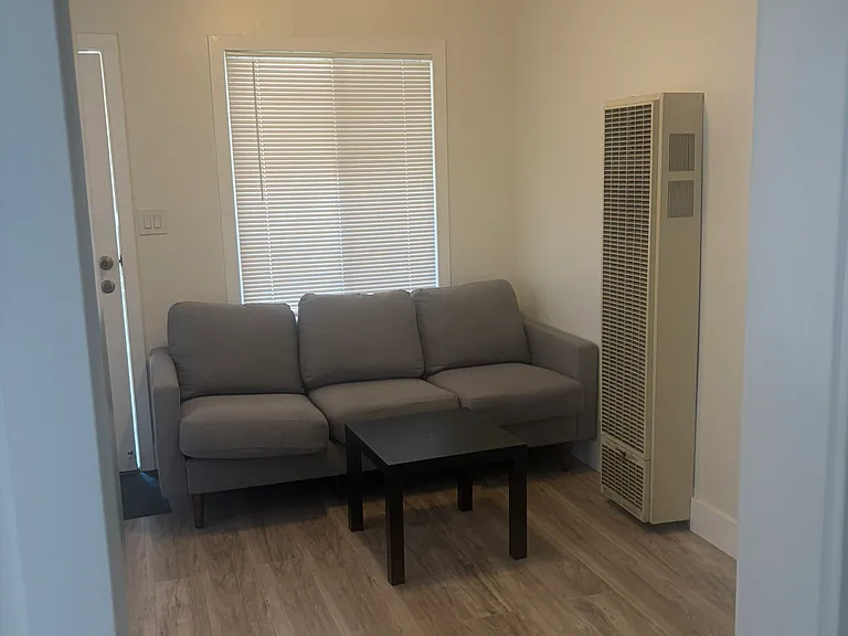 4609 Fern Pl #1/2 — Photo 4