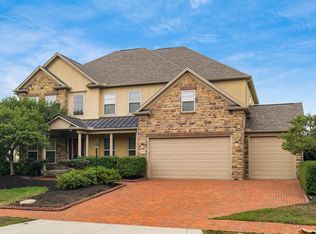 4558 Hirth Hill Rd E, Grove City, OH 43123