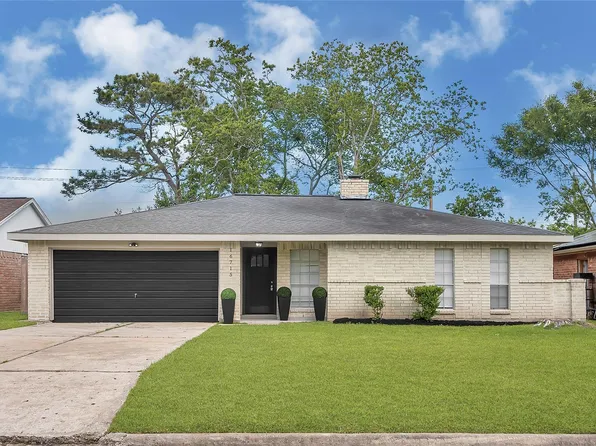 16715 Bougainvilla Ln, Friendswood, TX 77546