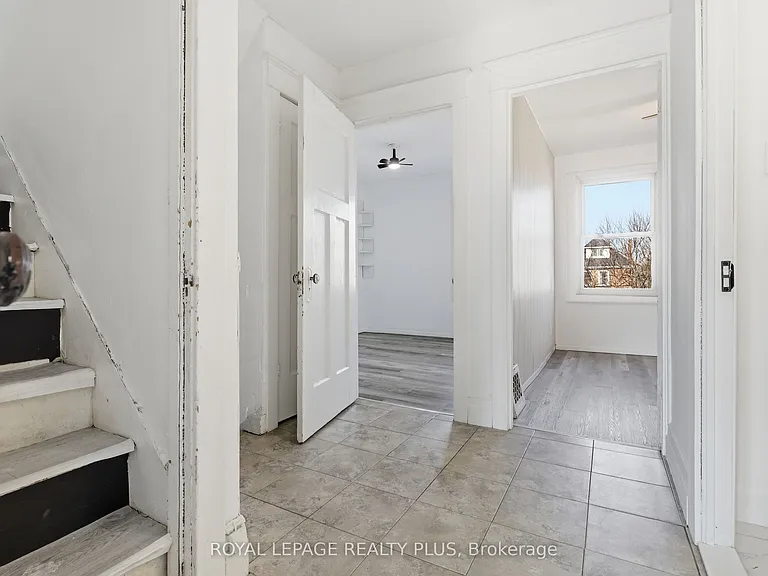 115 Kensington Ave N — Photo 19