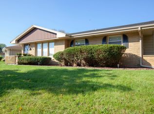 6123 N 95th St, Milwaukee, WI 53225