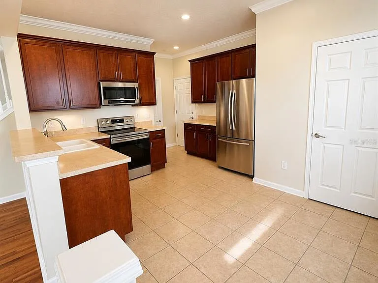 10222 Pink Palmata Ct — Photo 24