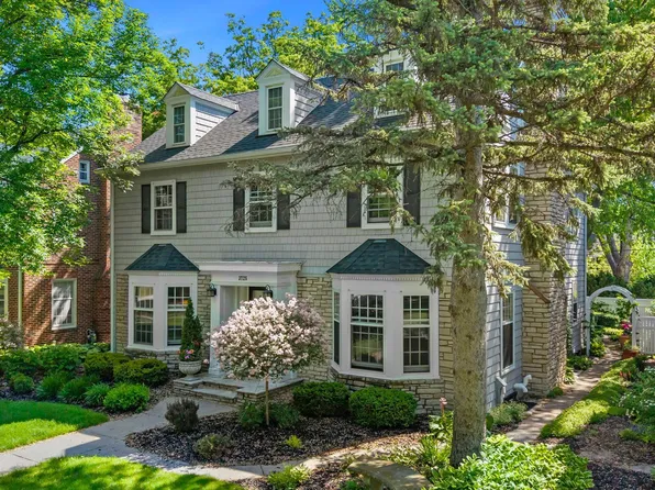 3725 Glenhurst Ave S, Saint Louis Park, MN 55416
