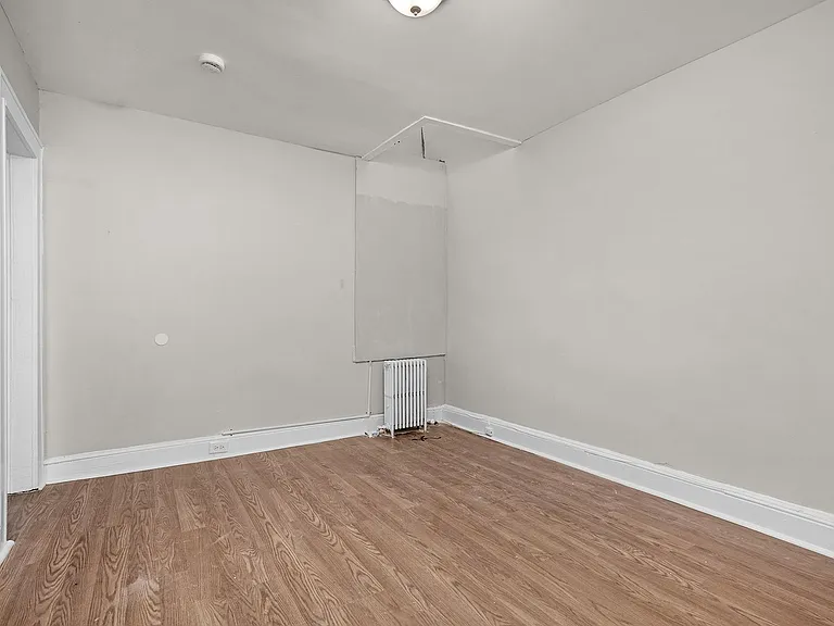 3410 Belair Rd — Photo 6