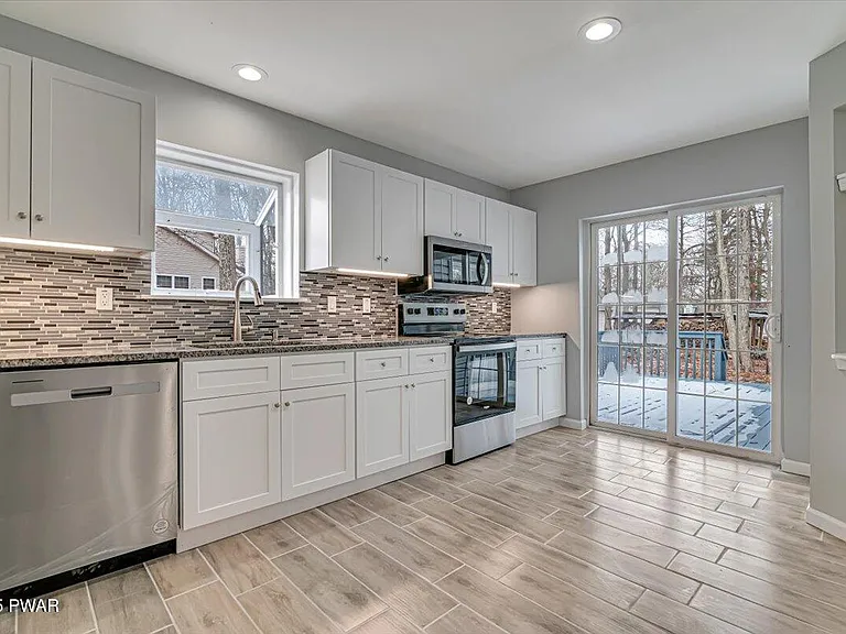 502 Carrock Way — Photo 15