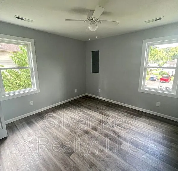 804 Ingleside Ave #3 — Photo 9