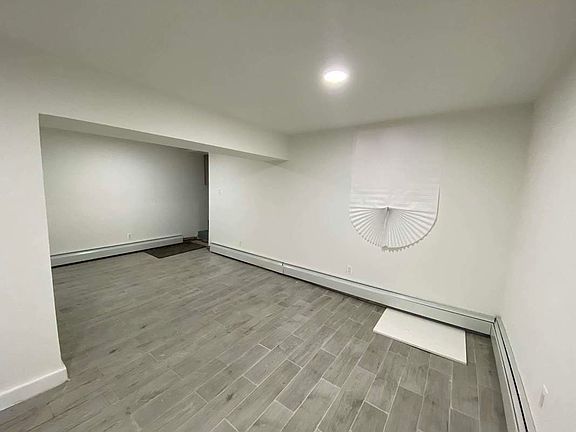 5th image of 351 Midwood St #Basement
