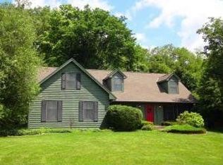 16 Brecon Cir, Granville, OH
