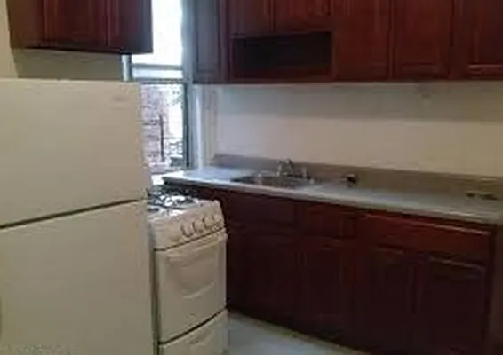 Rented by Elite NY Holdings | media 8