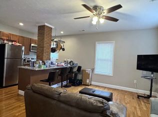 22 Wachusett St #1, Worcester, MA 01609