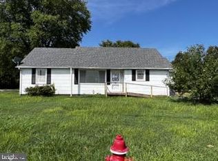 6510 Rock Hall Rd, Rock Hall, MD 21661