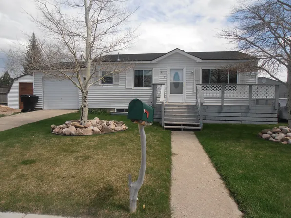 410 Upper Sunset Dr, Kemmerer, WY 83101