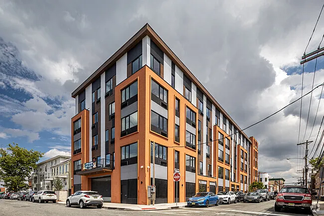 28 Jefferson St #VAR8 — Photo 7