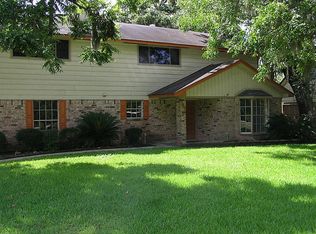 704 E Ashley Wilson Rd, Sweeny, TX 77480