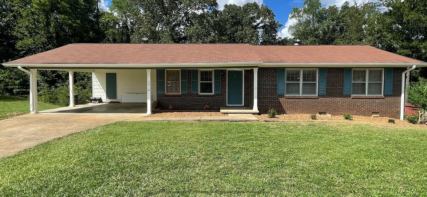3212 Green Grove Dr NE — Photo 1