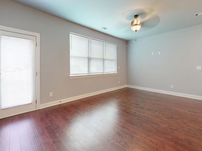 431 North Ave — Photo 6