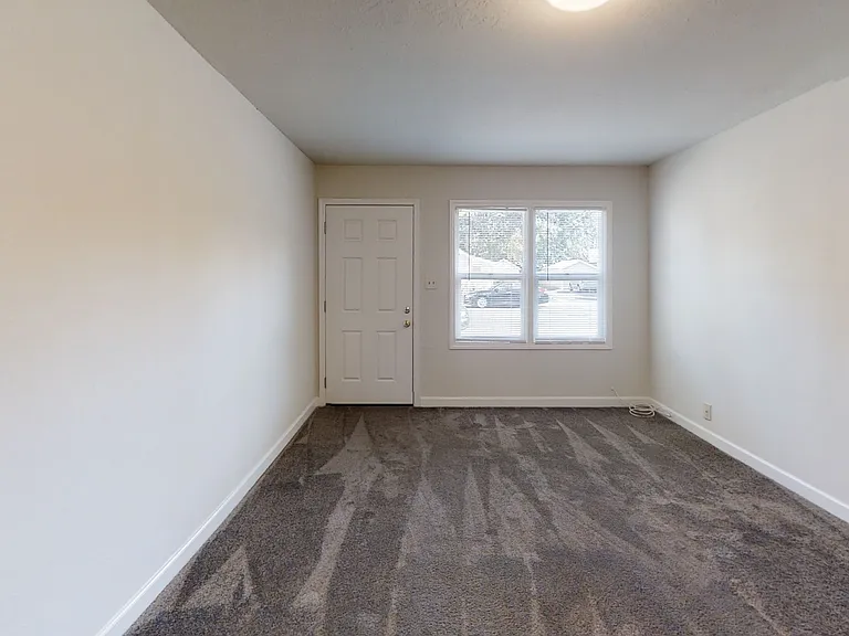 642 McConnell Ave — Photo 3