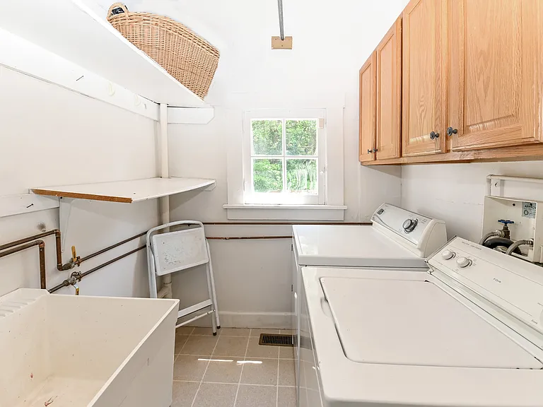 1234 Herschel Ave — Photo 22