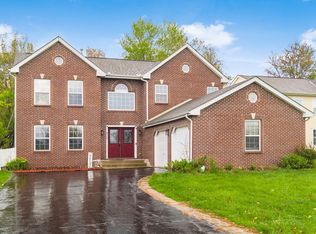 8128 Slate Ridge Blvd, Reynoldsburg, OH 43068