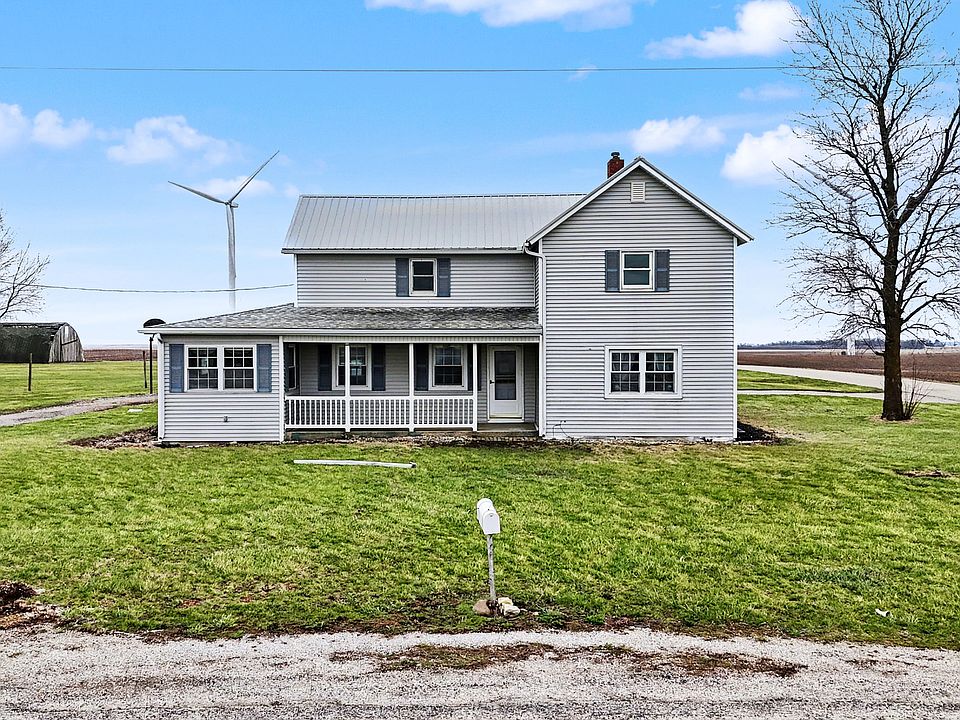 1st image of 724 E 2600 North Rd