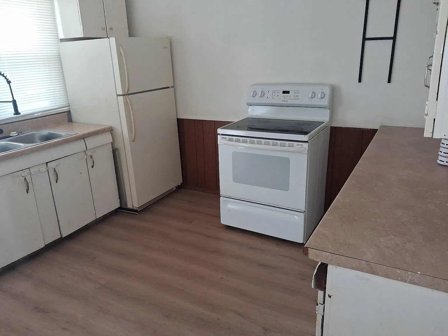 2 bed, 672 sqft, $950 — Photo 4