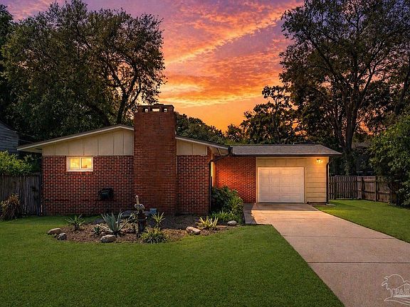 2nd image of 6061 Audubon Dr