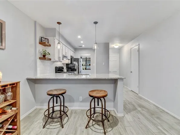 2215 Post Rd APT 1088, Austin, TX 78704