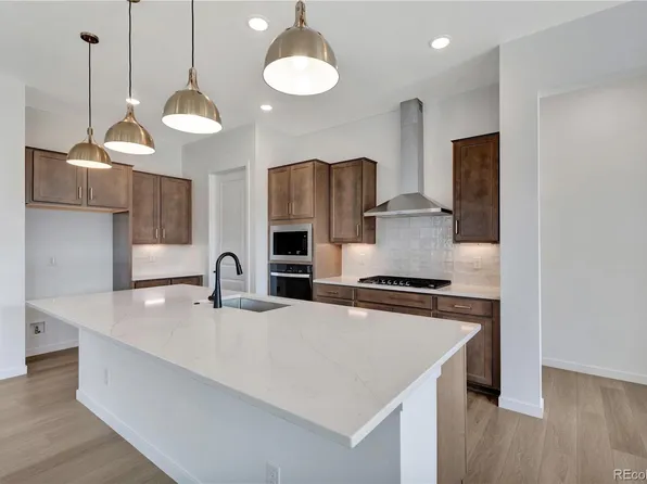 8645 S Quemoy Street, Aurora, CO 80016