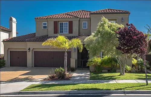 549 Palomar Cir Photo 1