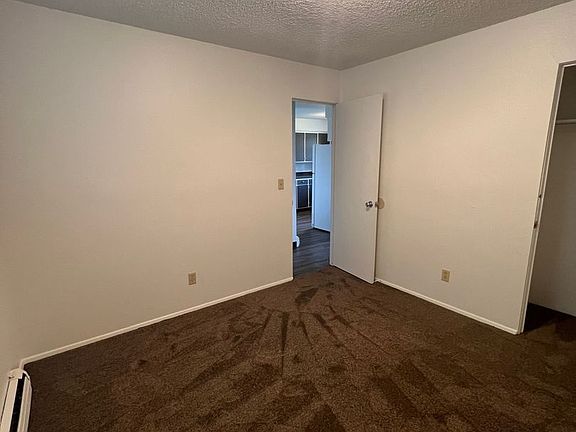 3rd image of 2519 W Central Ave