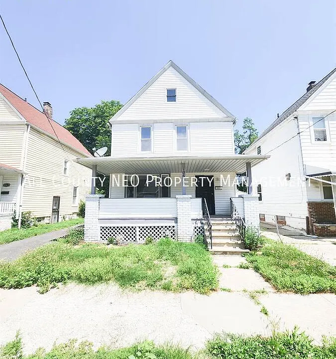 10639 Dupont Ave
