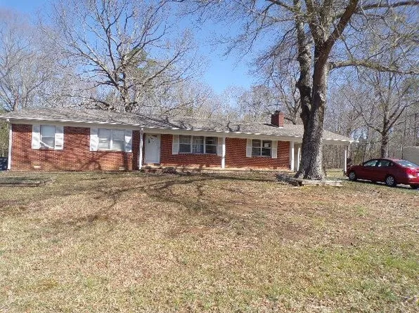 274 Finger Leapwood Rd, Finger, TN 38334