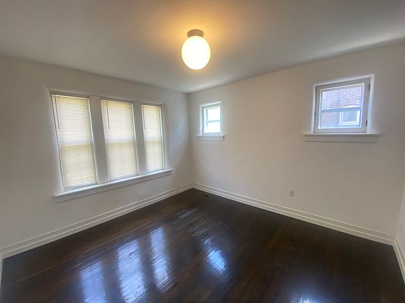 3rd image of 7306 Gayola Pl APT 1E