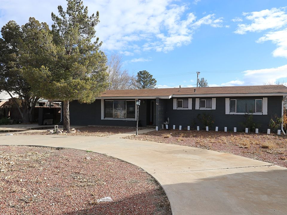 1st image of 411 N Bisbee Ave