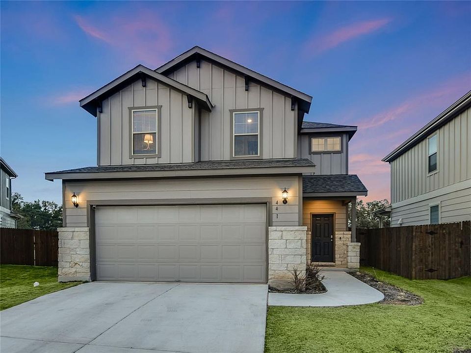 1st image of 441 Bella Luna Way