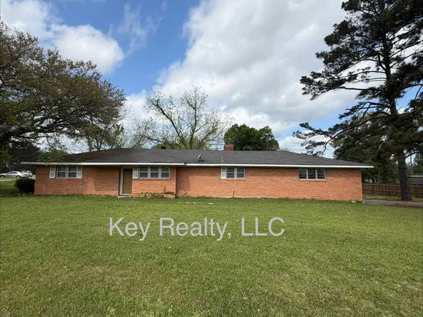 4003 Monroe Hwy, Pineville, LA 71405