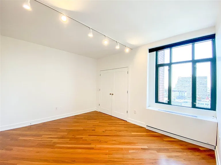 105 Greene St #1607 — Photo 7