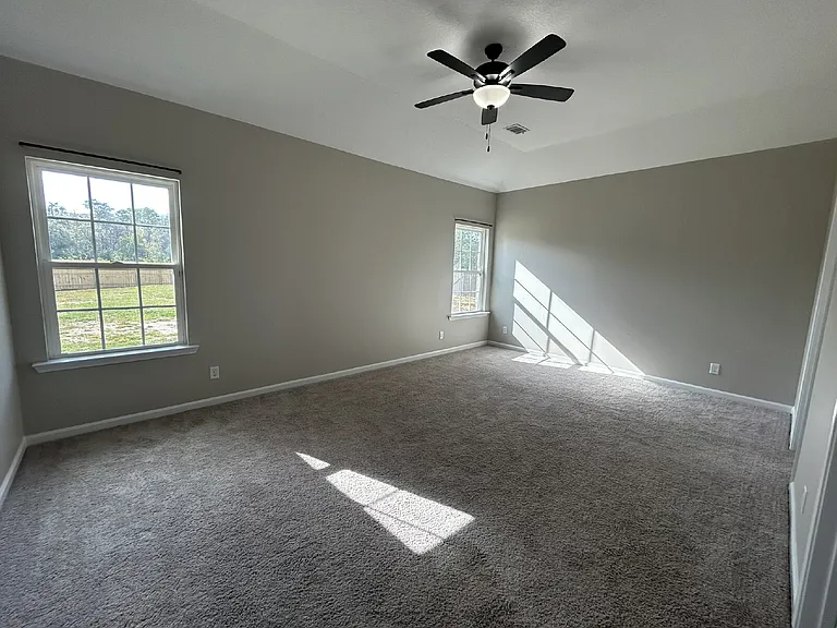 9 Serene Ct — Photo 6