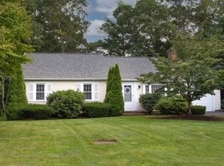 12 Park Place Way, Mashpee, MA 02649