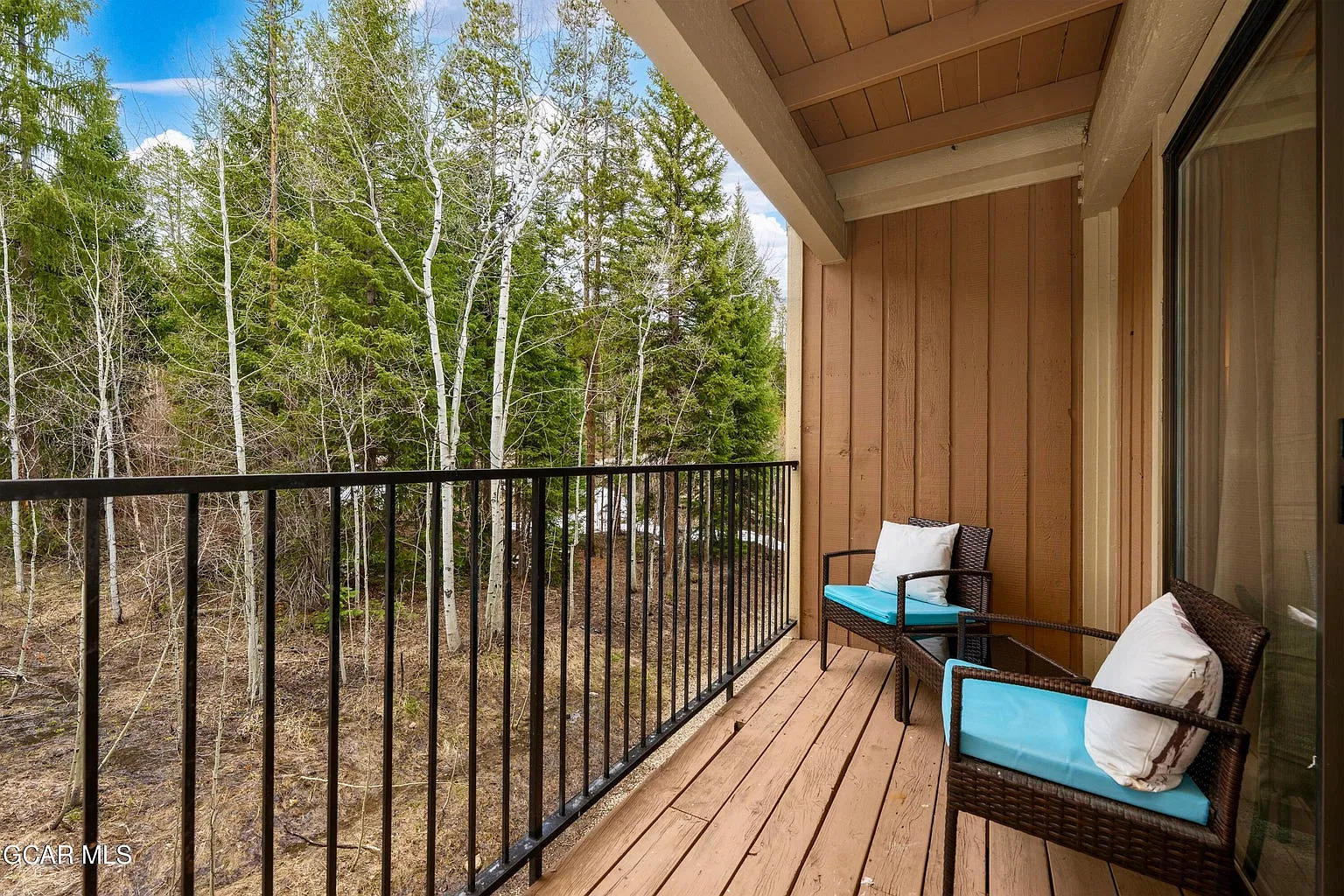 2 bed, 850 sqft, $2,800 — Photo 1
