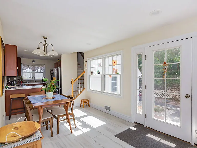 11 Cliff Dr — Photo 10
