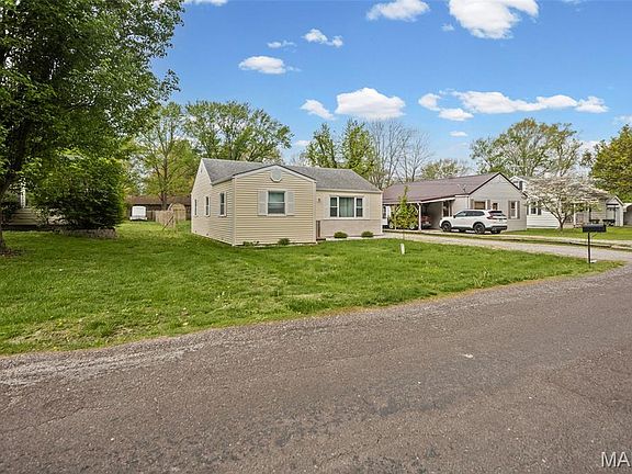 3rd image of 1309 Schilling Ave