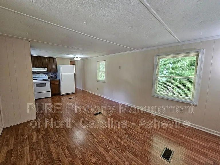 3875 Old Fort Sugar Hill Rd #3875 — Photo 4