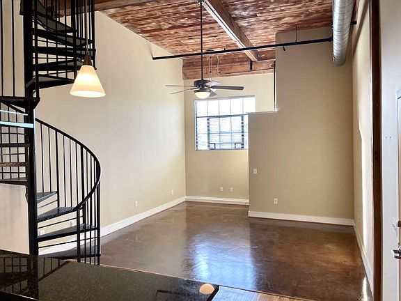 5th image of 505 6th St SW #310