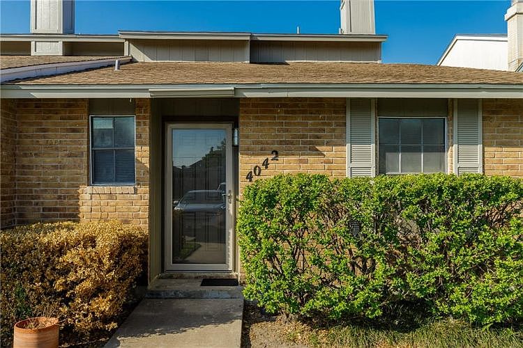 1st image of 4042 Ogrady Dr #4