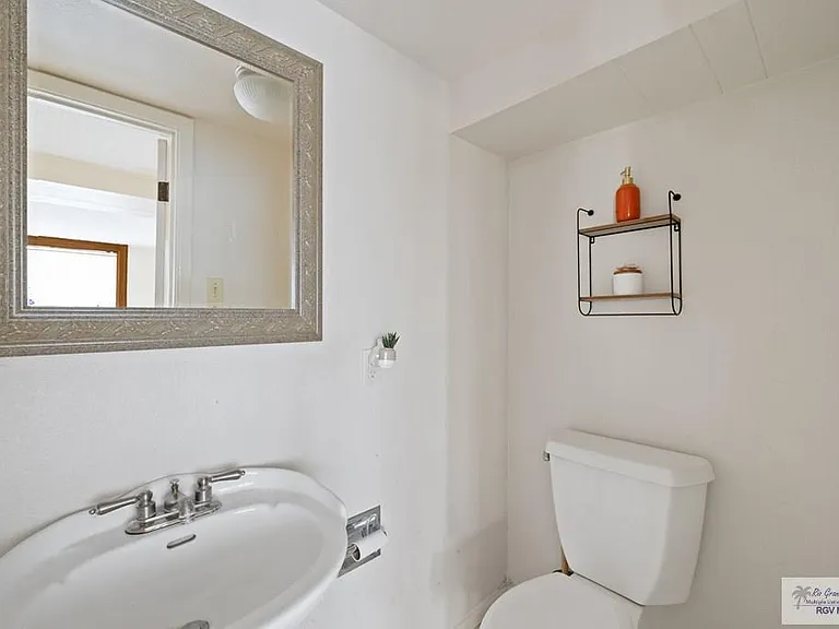 27110 Bass Blvd — Photo 21